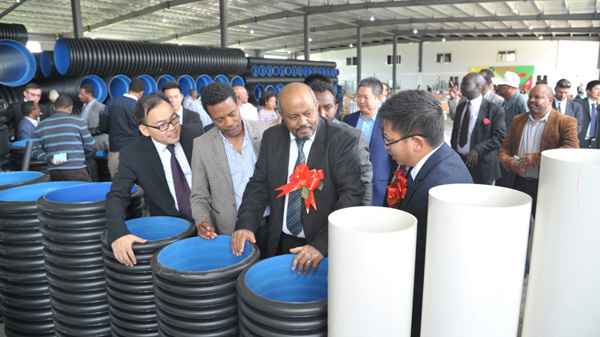 漢盛金楓達(dá)管材生產(chǎn)工廠成功舉辦竣工儀式暨產(chǎn)品推介會(huì)